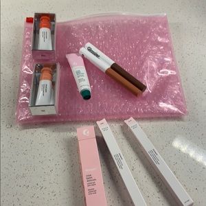 Glossier bundle w bag!